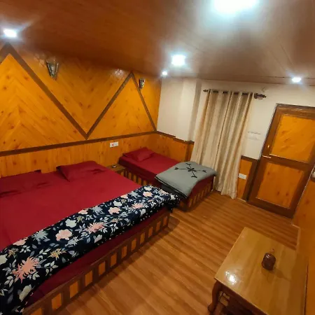 The Snow Trail Narkanda B&B Homestay Exterior photo
