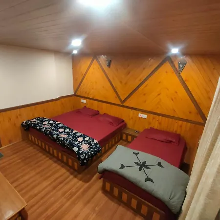 The Snow Trail Narkanda B&B Homestay Exterior photo