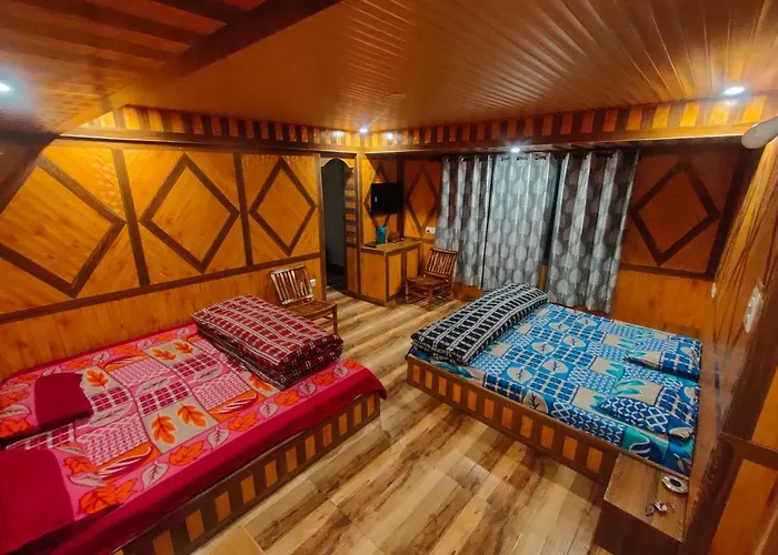 The Snow Trail Narkanda B&B Homestay